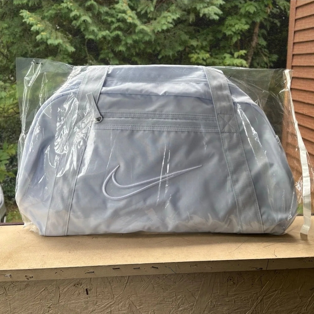 Nike Light Gray Men's Duffel Bag